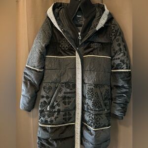 Desigual ladies black winter jacket size small flocked design trim hooded